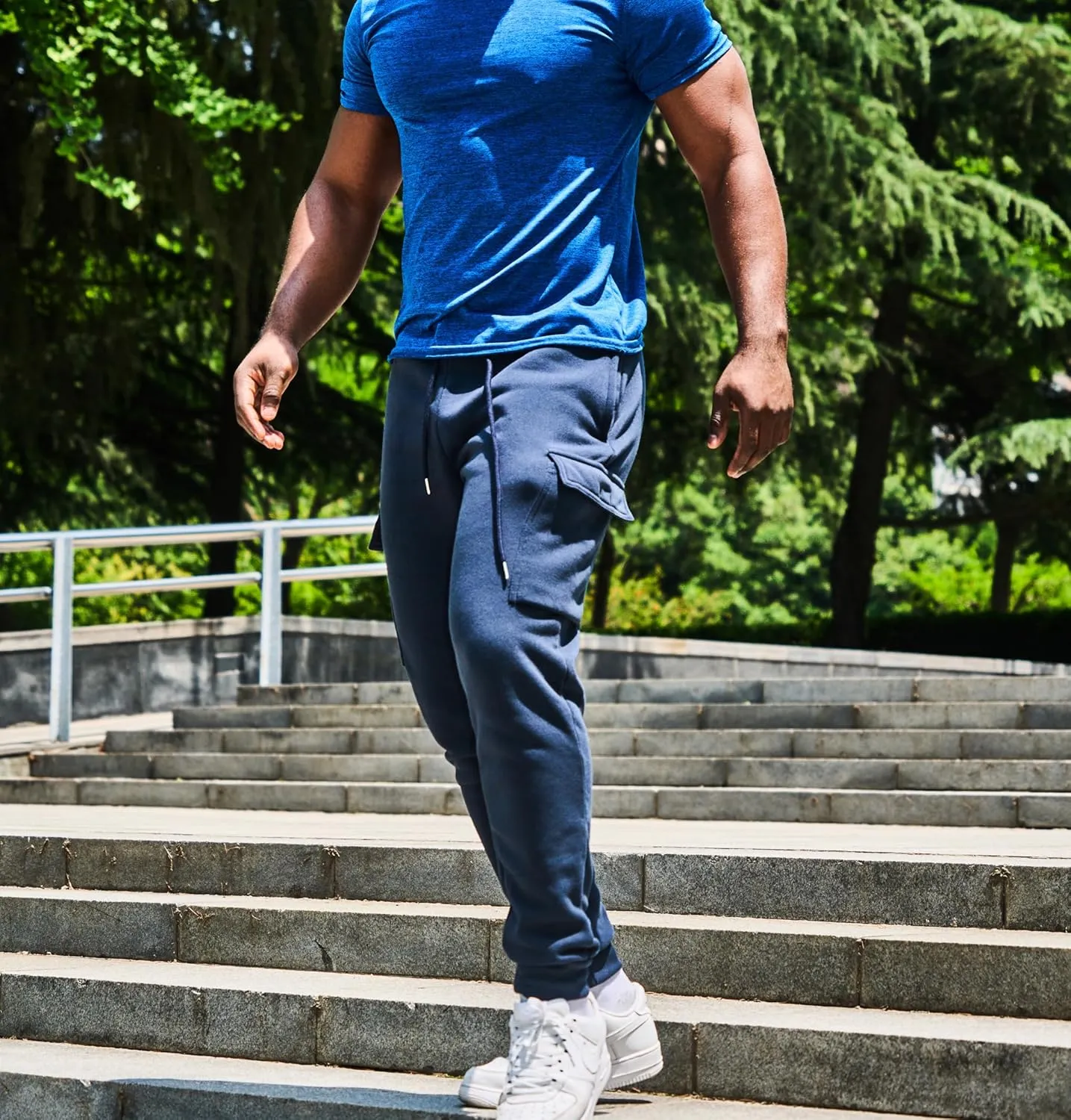 Men's 3-Pack Fleece Athletic Workout Jogger Sweatpants with Cargo Pockets and Drawstring Size S-3XL