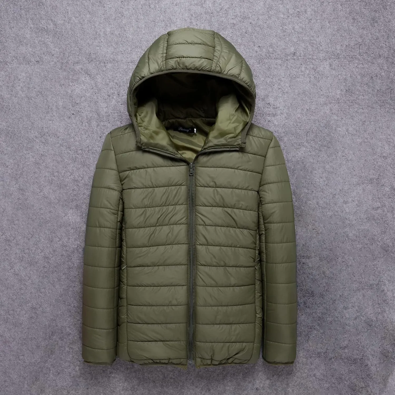 Men's Puffer Jacket Slim Fit Lightweight Down Coat with Hood Packable Quilted Jacket Casual Warm Winter Jacket