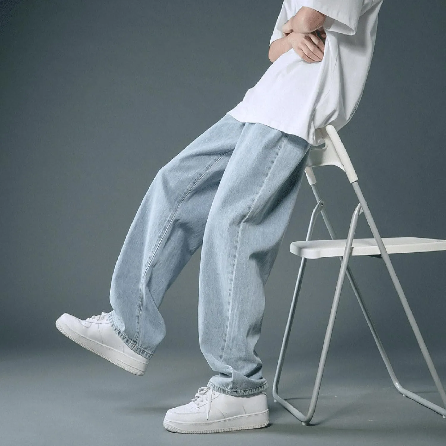 Mens Stretch Jeans Relaxed Fit Work Jeans Comfortable Stretch Denim Tactical Jeans Medium Wash Bottom Jeans