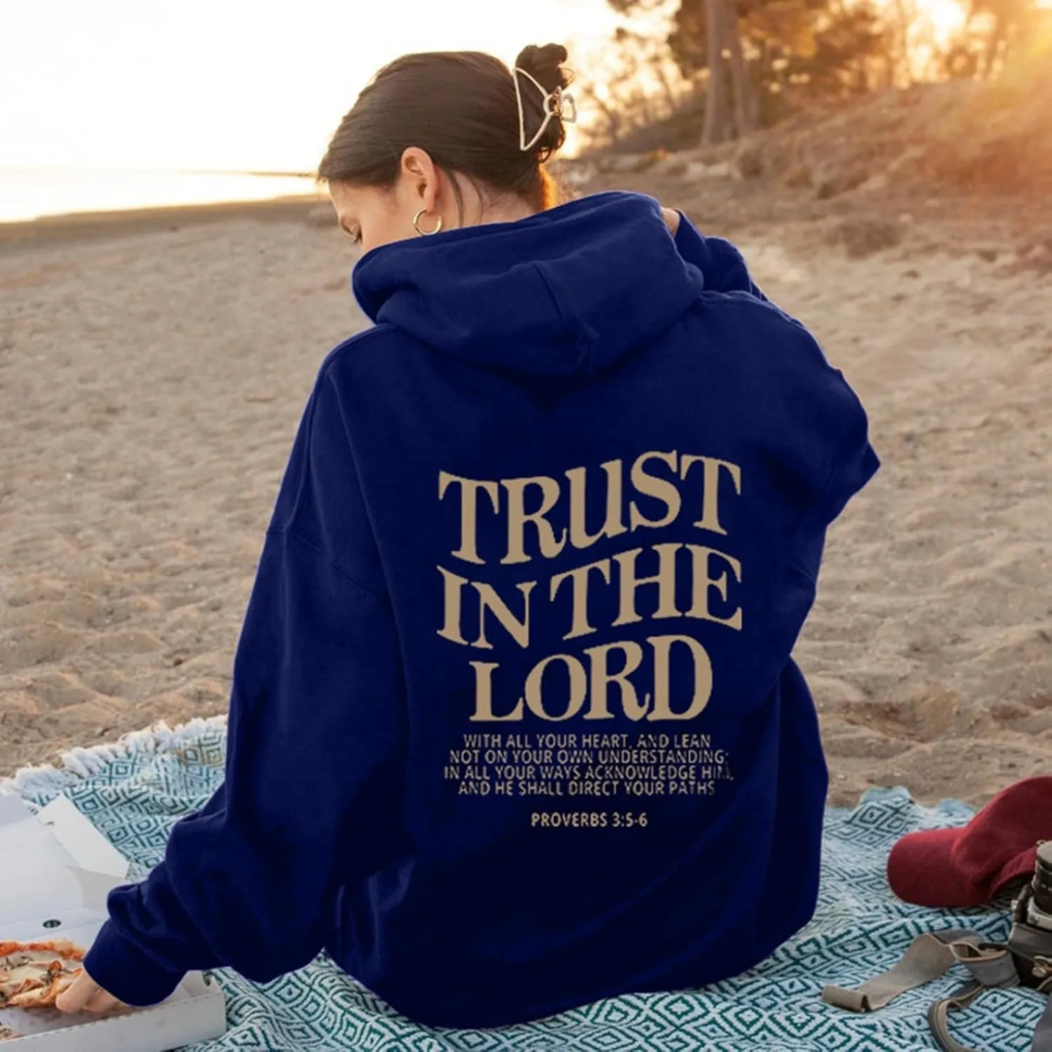 Trust in The Lord Letter Print Fashion Hoodies & Sweatshirts for Women Oversize Pullover with Kangaroos Pocket Drawstring Top