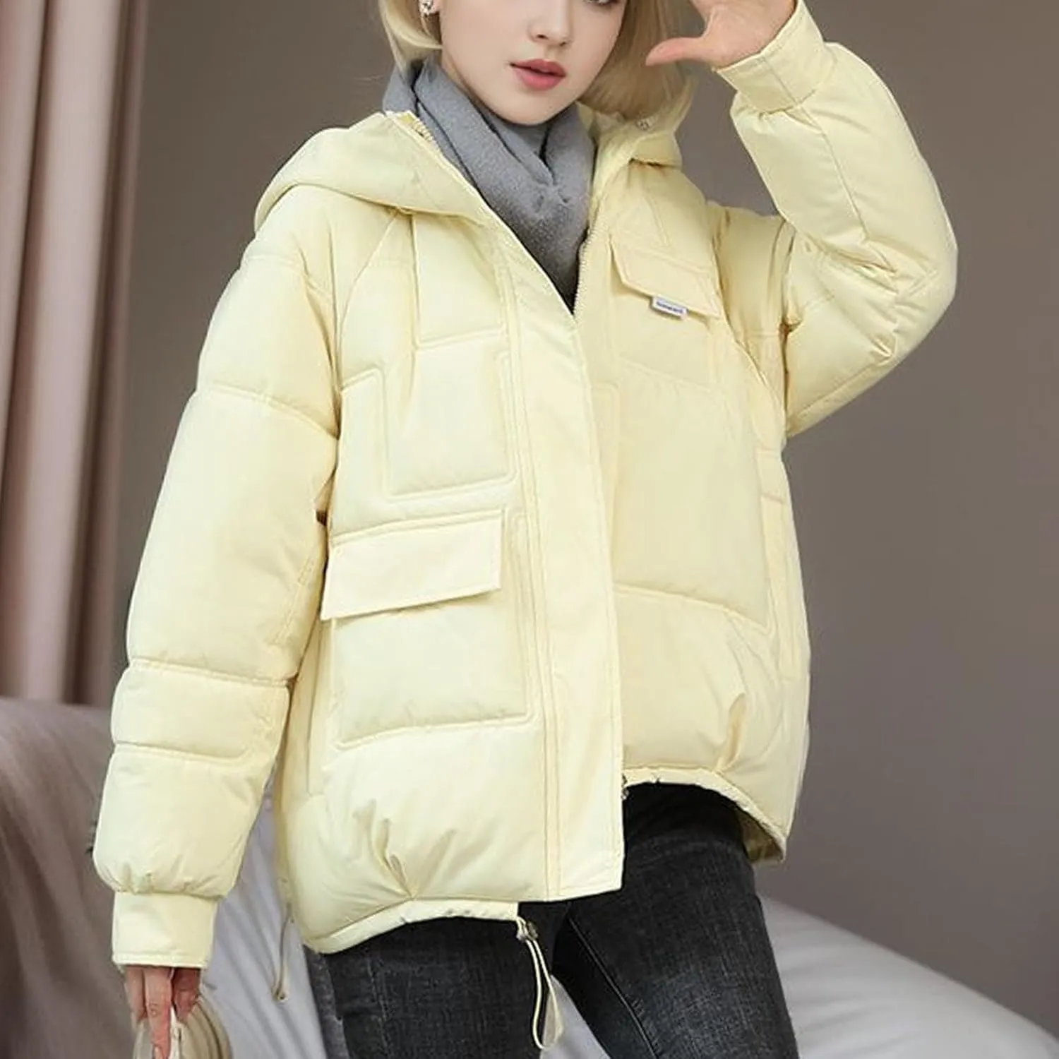 Women's Puffer Jacket Packable Quilted Light Down Jacket Oversized Short Bubble Coat Waterproof Jacket With Hood
