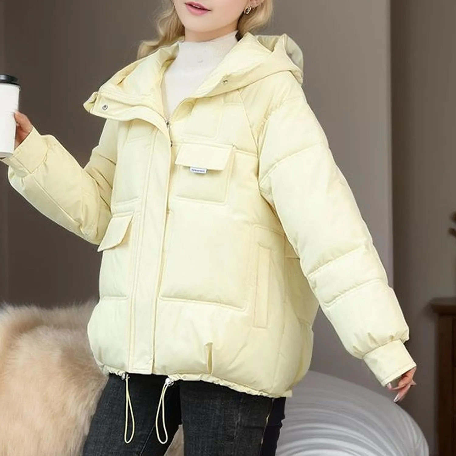 Women's Puffer Jacket Packable Quilted Light Down Jacket Oversized Short Bubble Coat Waterproof Jacket With Hood