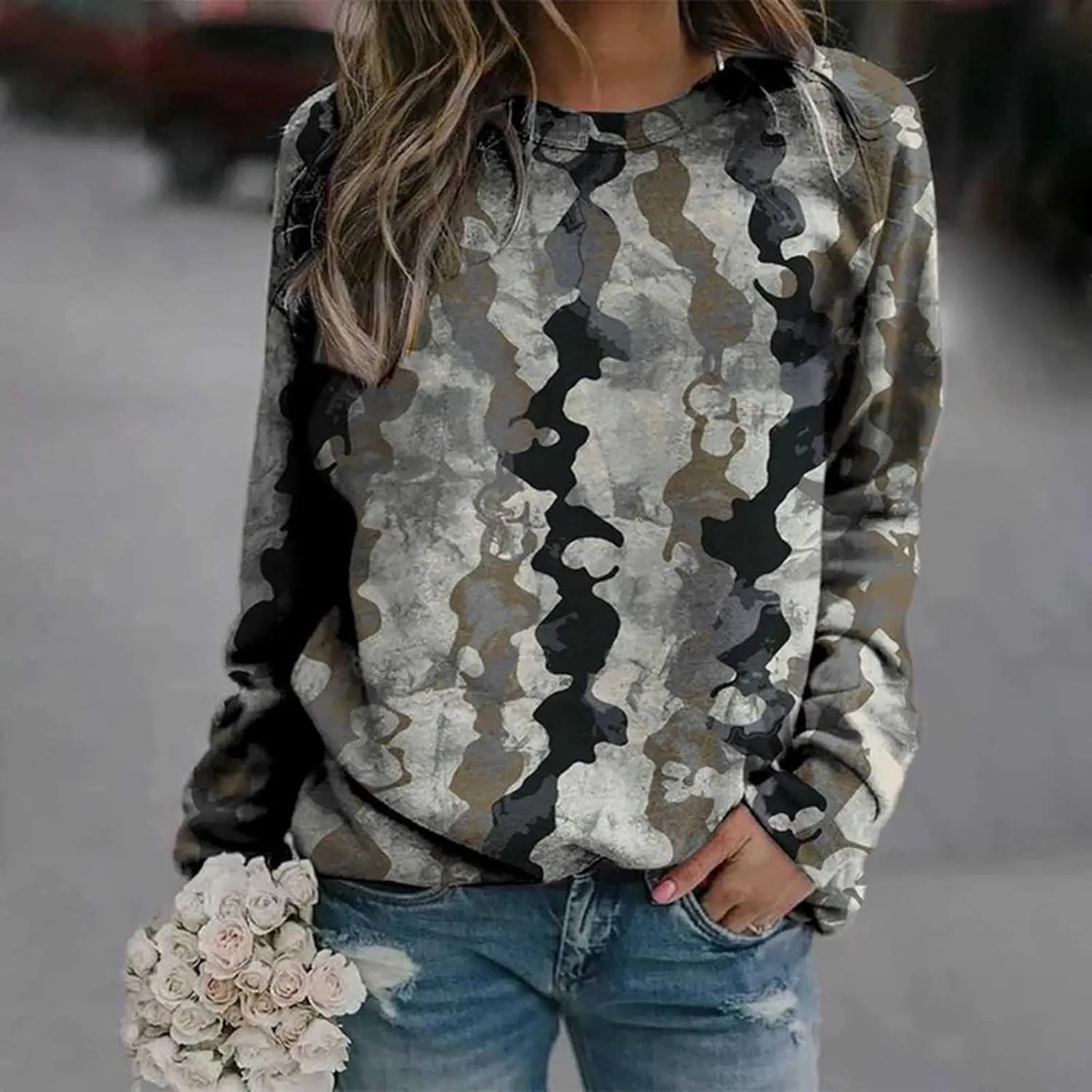 Women's Tie Dye Sweatshirt Long Sleeve Crewneck Oversized Tshirt Trendy Lightweight Comfy Printed Pullover Tops